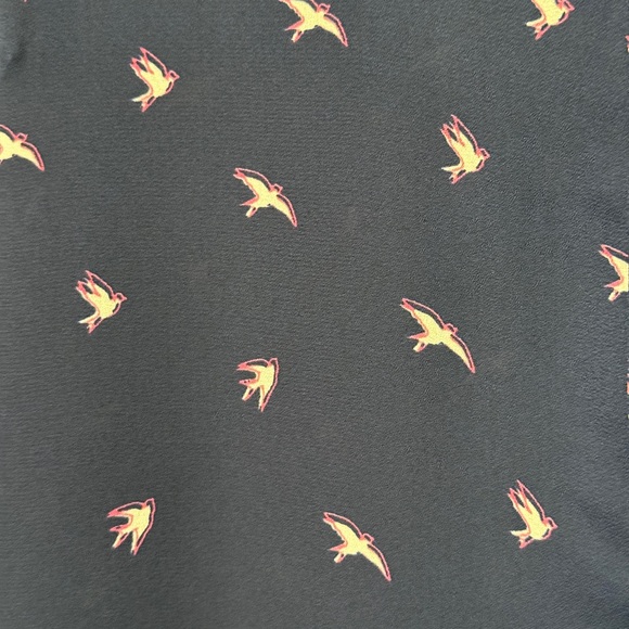 Banana Republic Navy Shirt with Pink Bird Design - Picture 3 of 5